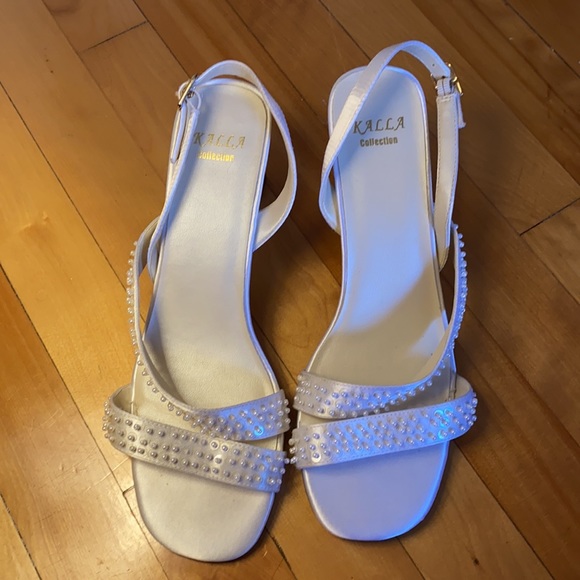 Kalla Collection Satin Beaded Sandals Size 10 - Picture 4 of 6